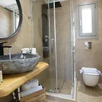 Melanthi