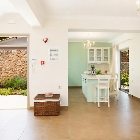 Villa Melanthi
